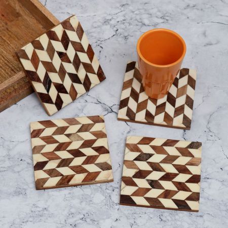 Brown Pattern Coasters Made of Wood - Pack of 4
